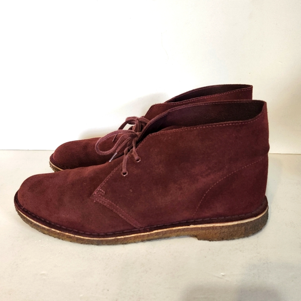 Clarks Desert Boot in Burgundy